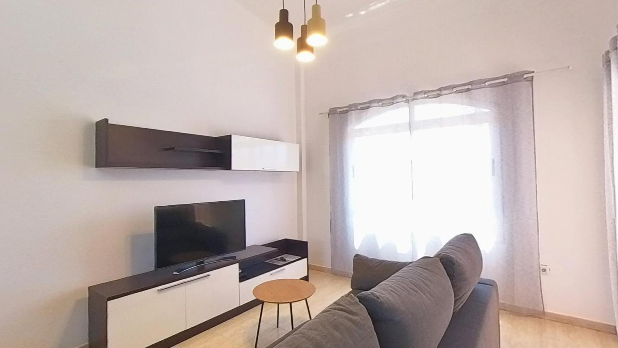 Home Ftv, By Comfortable Luxury コラレホ エクステリア 写真